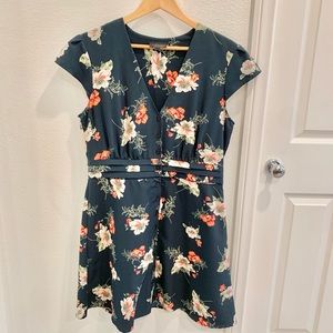 TOPSHOP navy floral button down dress size 12